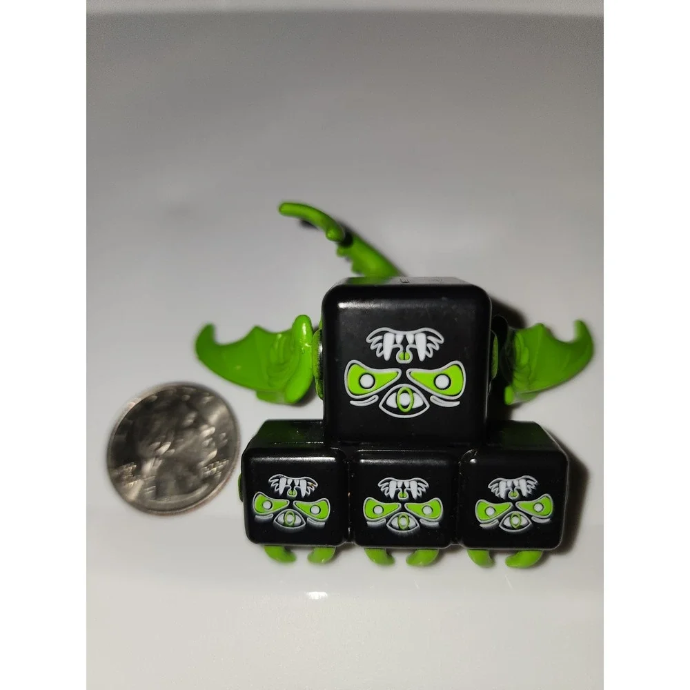 ROBLOX Ninja Legends Twin Vortex Pets Element Pets Replacement Toy Figure‎